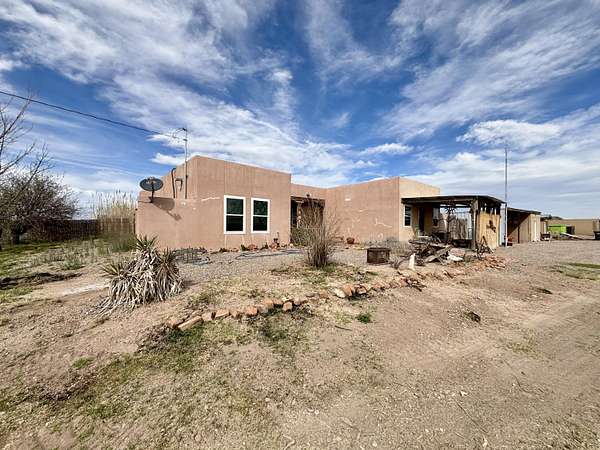 12.6 Acres of Land with Home for Sale in Veguita, New Mexico