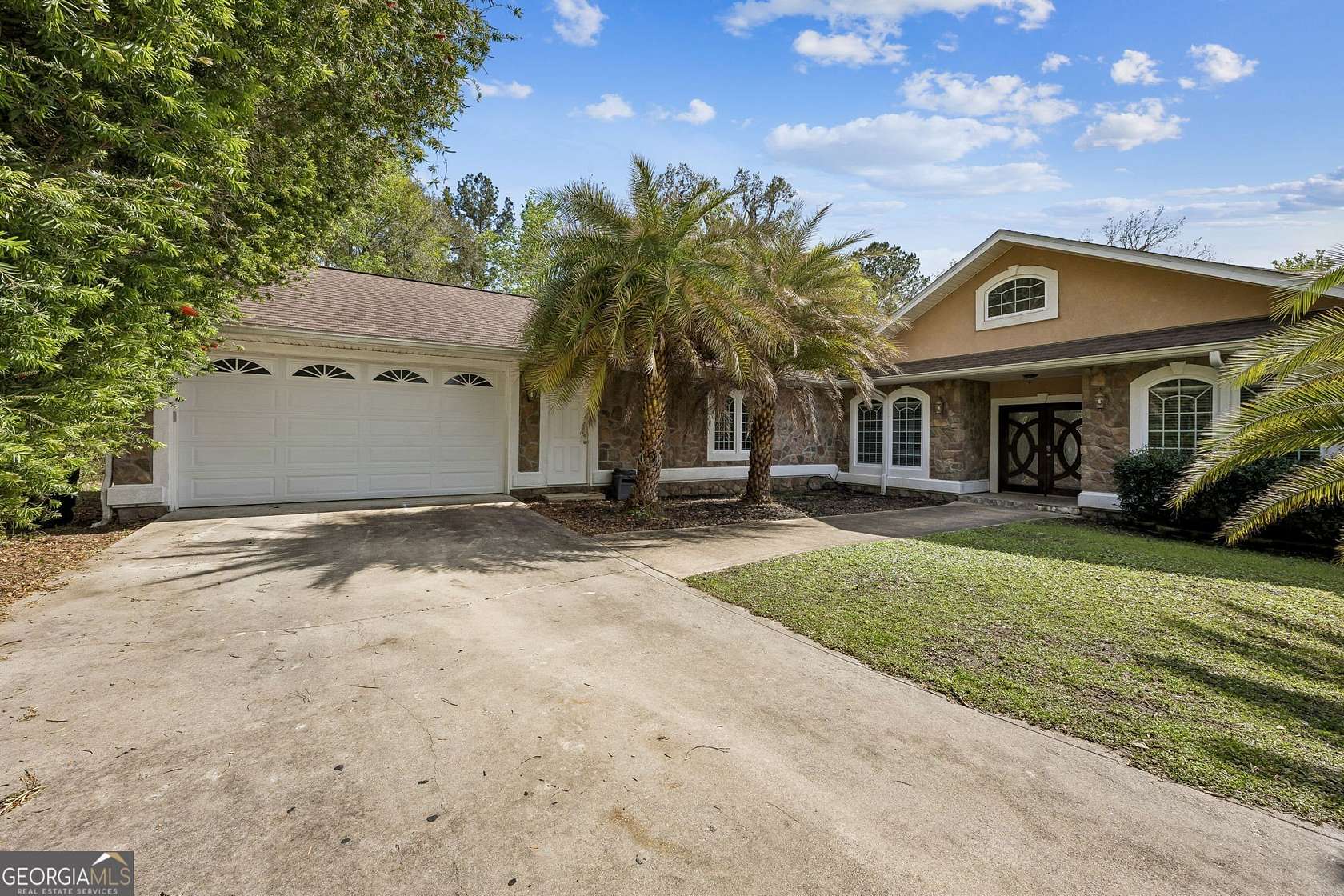 1.8 Acres of Land with Home for Sale in Kingsland, Georgia