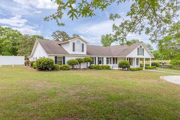 14.5 Acres of Recreational Land with Home for Sale in Andalusia, Alabama