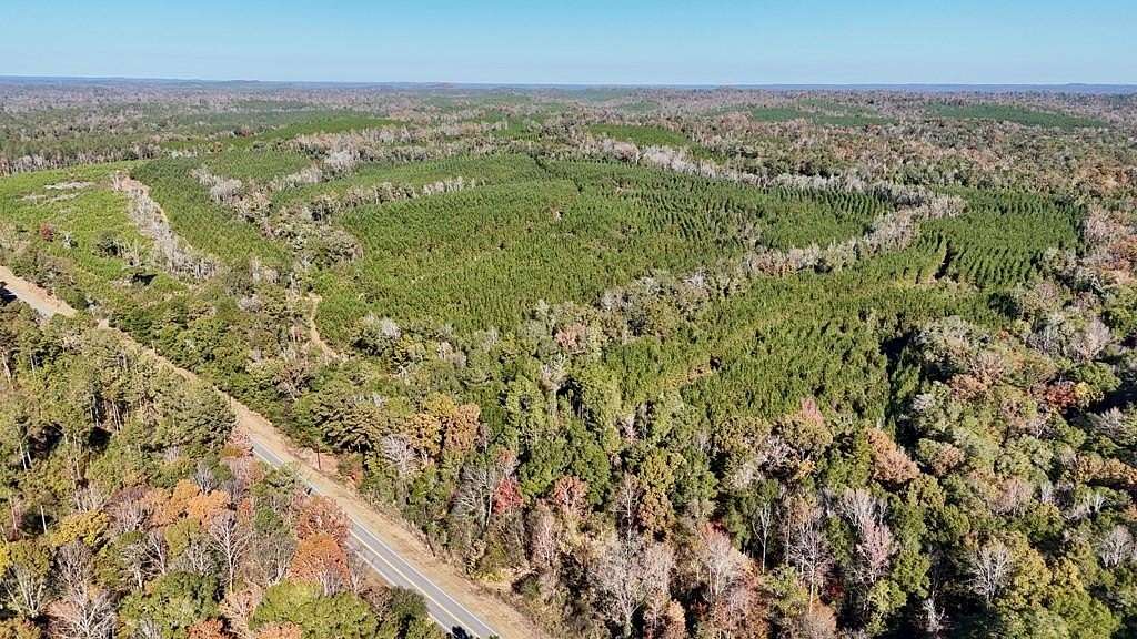 122 Acres of Recreational Land for Sale in Eufaula, Alabama