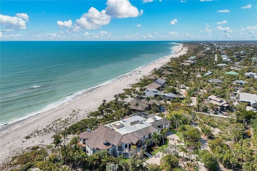4.55 Acres of Land with Home for Sale in Sanibel, Florida