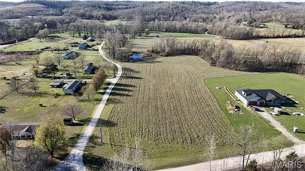 3 Acres of Residential Land for Sale in Williamsville, Missouri