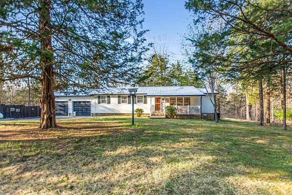 5 Acres of Land with Home for Sale in Clarksville, Tennessee