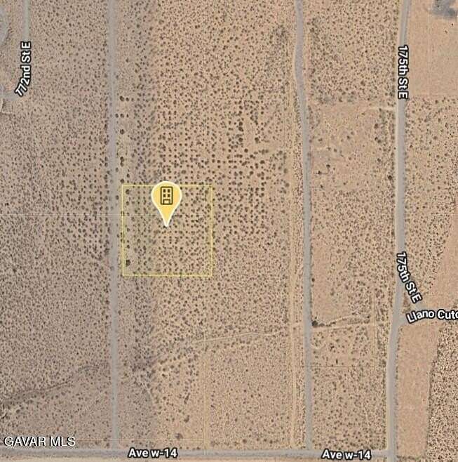 2.5 Acres of Mixed-Use Land for Sale in Llano, California