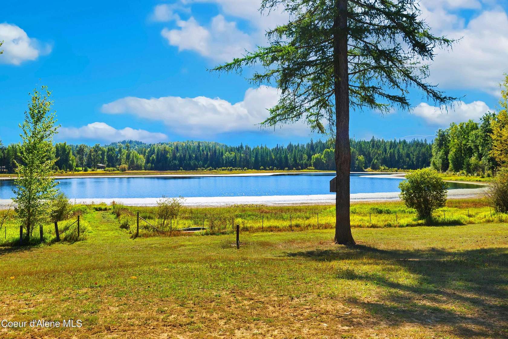 13.6 Acres of Land with Home for Sale in Sandpoint, Idaho