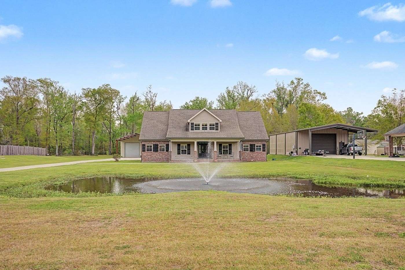 2.17 Acres of Land with Home for Sale in Thibodaux, Louisiana