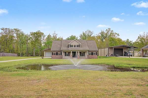 2.17 Acres of Land with Home for Sale in Thibodaux, Louisiana