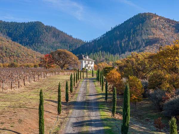 41 Acres of Agricultural Land with Home for Sale in Jacksonville, Oregon