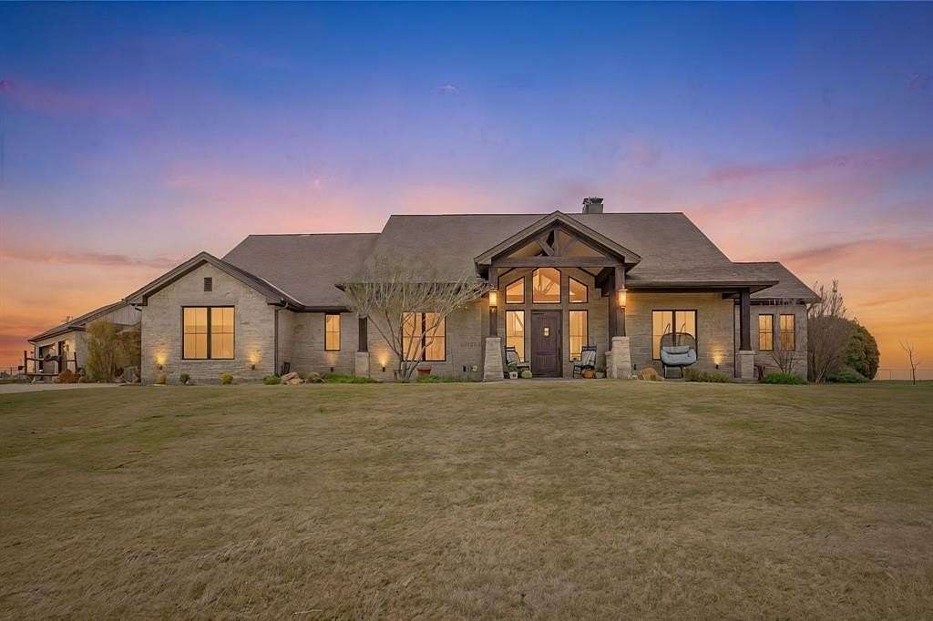 13 Acres of Land with Home for Sale in Crowley, Texas