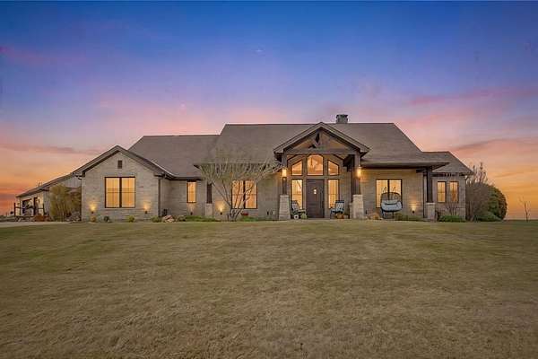 13 Acres of Land with Home for Sale in Crowley, Texas