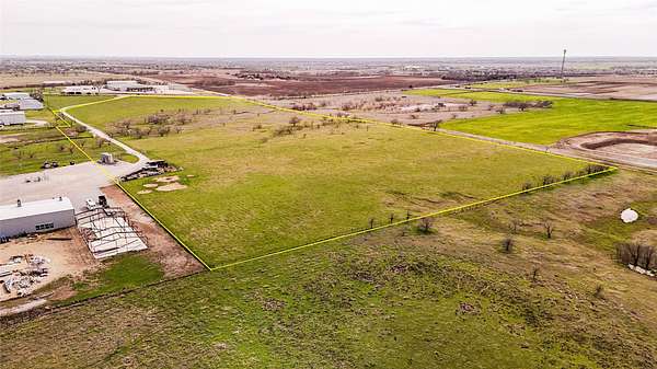 28.5 Acres of Land for Sale in Ponder, Texas