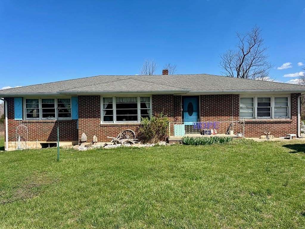 2.65 Acres of Land with Home for Sale in Brookneal, Virginia