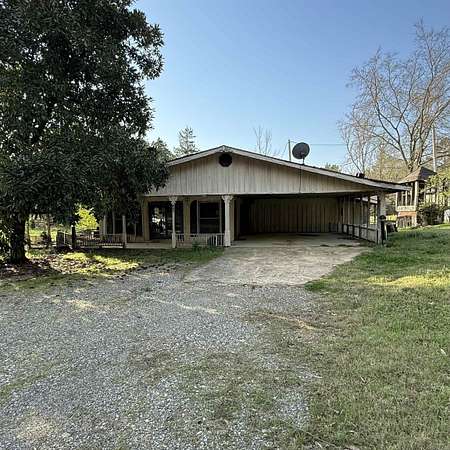 4.47 Acres of Land with Home for Sale in Bonnerdale, Arkansas