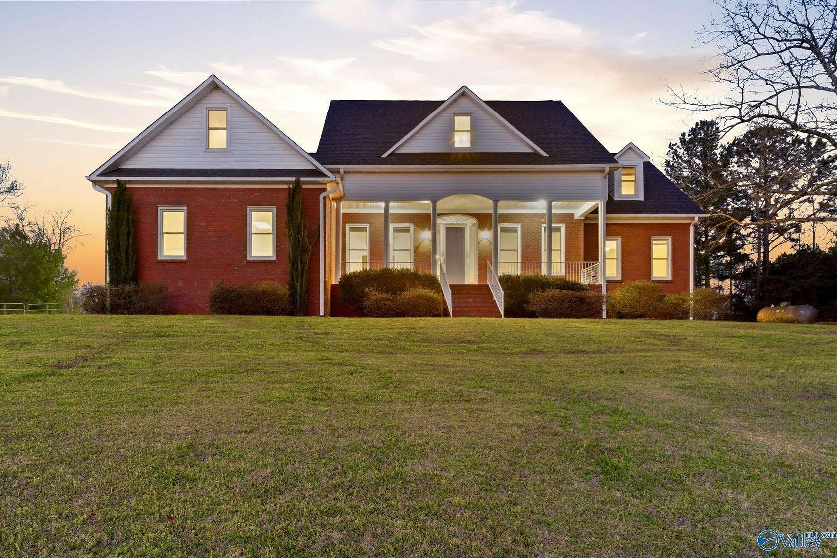 8 Acres of Land with Home for Sale in Grant, Alabama