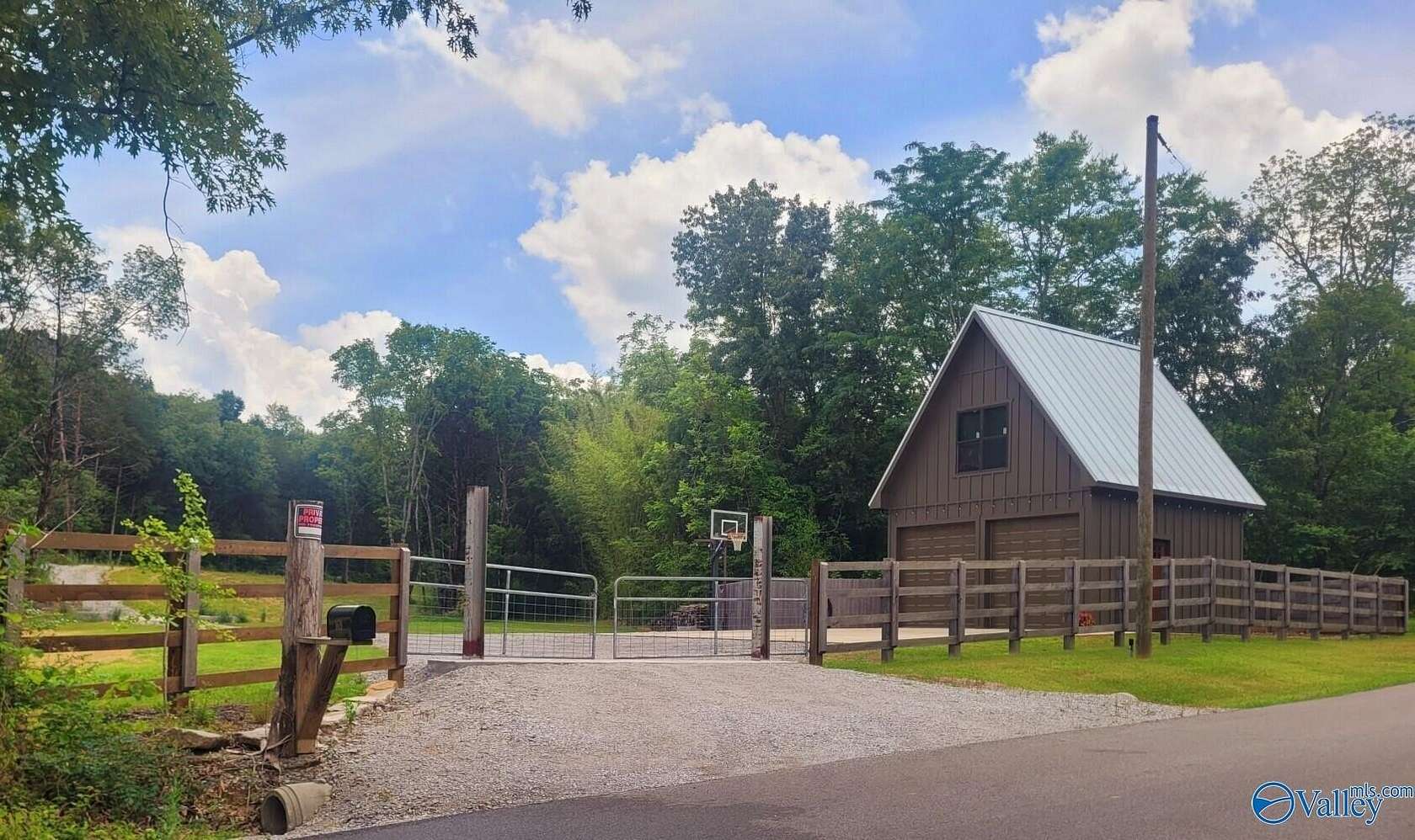 78 Acres of Recreational Land with Home for Sale in Somerville, Alabama