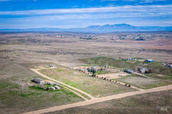 10 Acres of Recreational & Residential Land for Sale in Caldwell, Idaho
