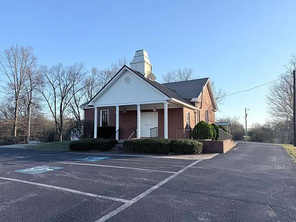 2.5 Acres of Improved Commercial Land for Sale in Herndon, Kentucky