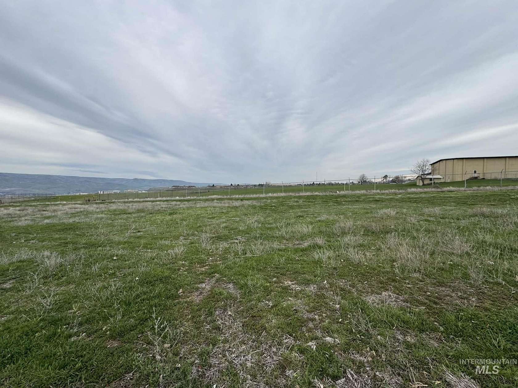 0.39 Acres of Land for Sale in Lewiston, Idaho