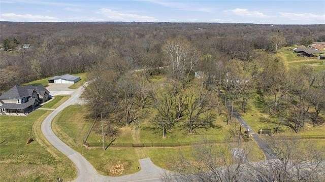 1.25 Acres of Residential Land for Sale in Coweta, Oklahoma