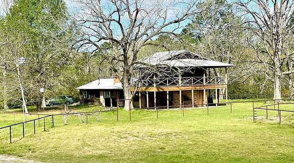 12 Acres of Land with Home for Sale in Lufkin, Texas