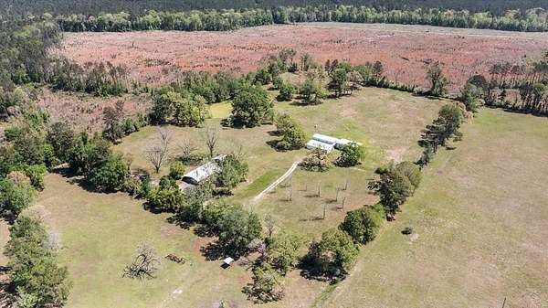 12 Acres of Land with Home for Sale in Lufkin, Texas