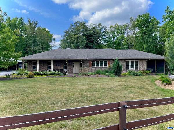 25.4 Acres of Land with Home for Sale in Goochland, Virginia