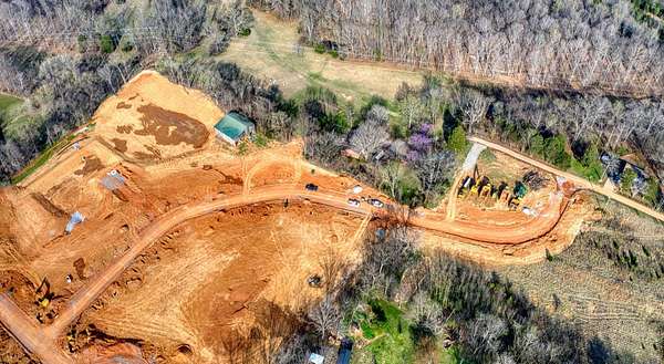 10.9 Acres of Land for Sale in Clarksville, Tennessee