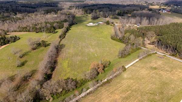 13.9 Acres of Land for Sale in Lawrenceburg, Tennessee