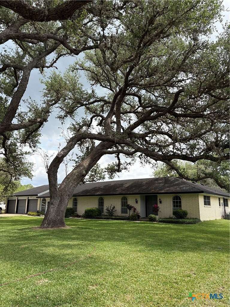 2.59 Acres of Land with Home for Sale in Victoria, Texas