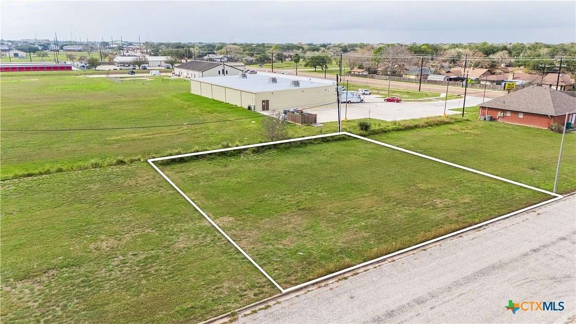 0.27 Acres of Commercial Land for Sale in Victoria, Texas