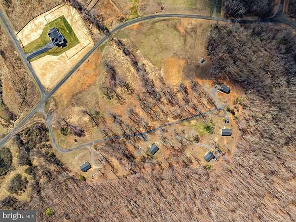 20 Acres of Mixed-Use Land for Sale in Amissville, Virginia