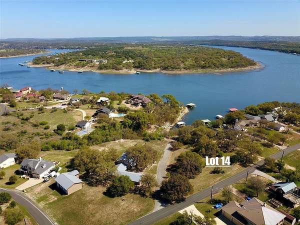 1.36 Acres of Residential Land for Sale in Spicewood, Texas
