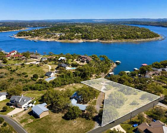 1.36 Acres of Residential Land for Sale in Spicewood, Texas