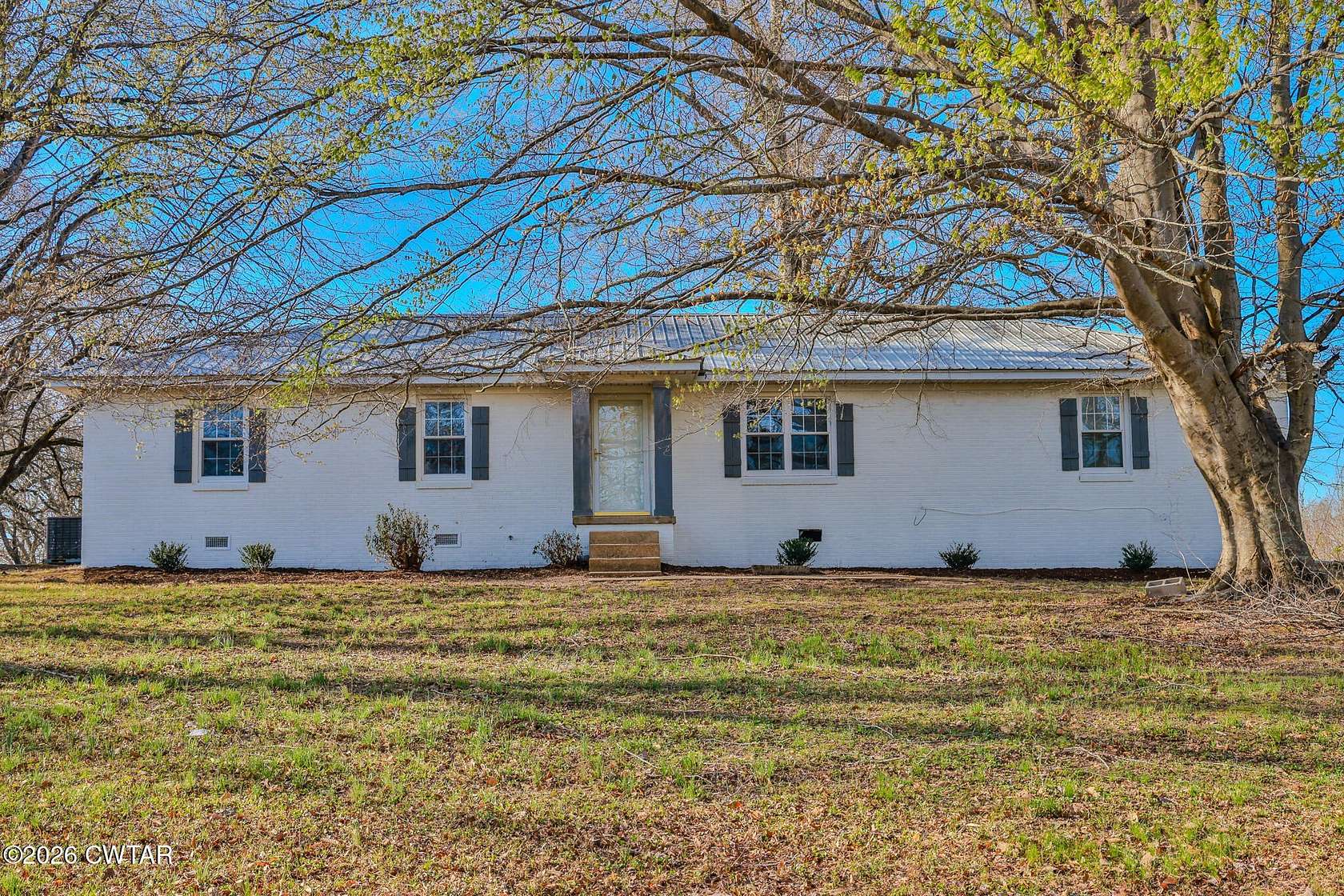 1.7 Acres of Land with Home for Sale in Greenfield, Tennessee