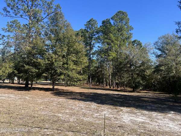 2.23 Acres of Commercial Land for Sale in Palatka, Florida