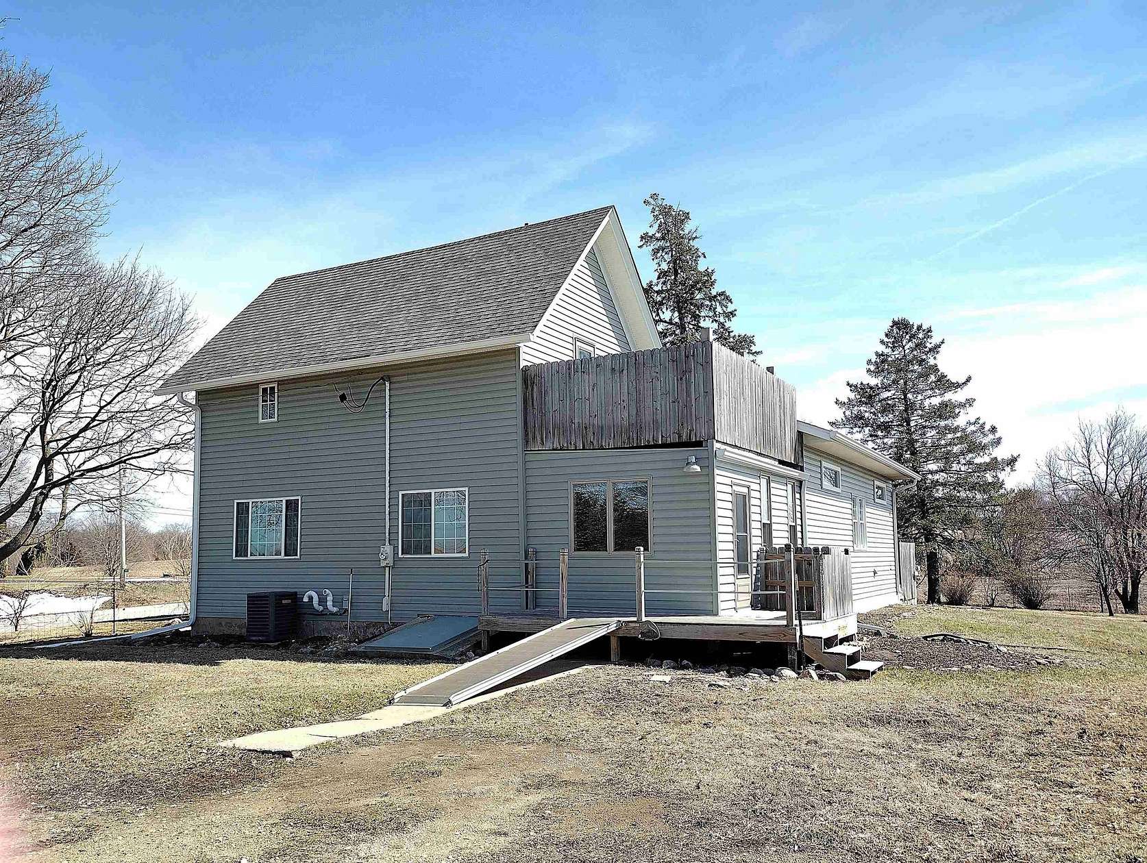 3 Acres of Land with Home for Sale in Rockford, Illinois