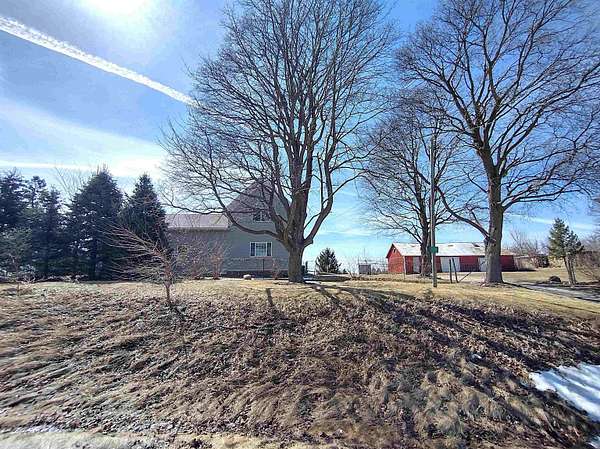 3 Acres of Land with Home for Sale in Rockford, Illinois