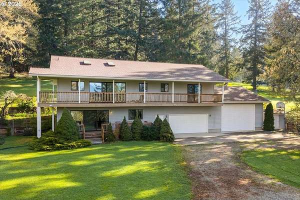 10 Acres of Land with Home for Sale in Myrtle Creek, Oregon