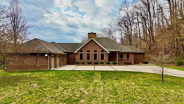 2.73 Acres of Land with Home for Sale in Pikeville, Kentucky