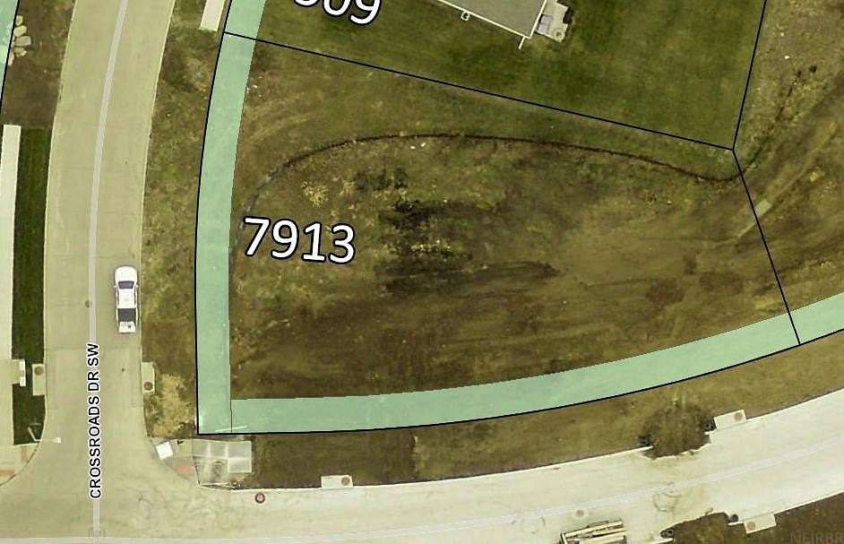 0.35 Acres of Residential Land for Sale in Cedar Rapids, Iowa