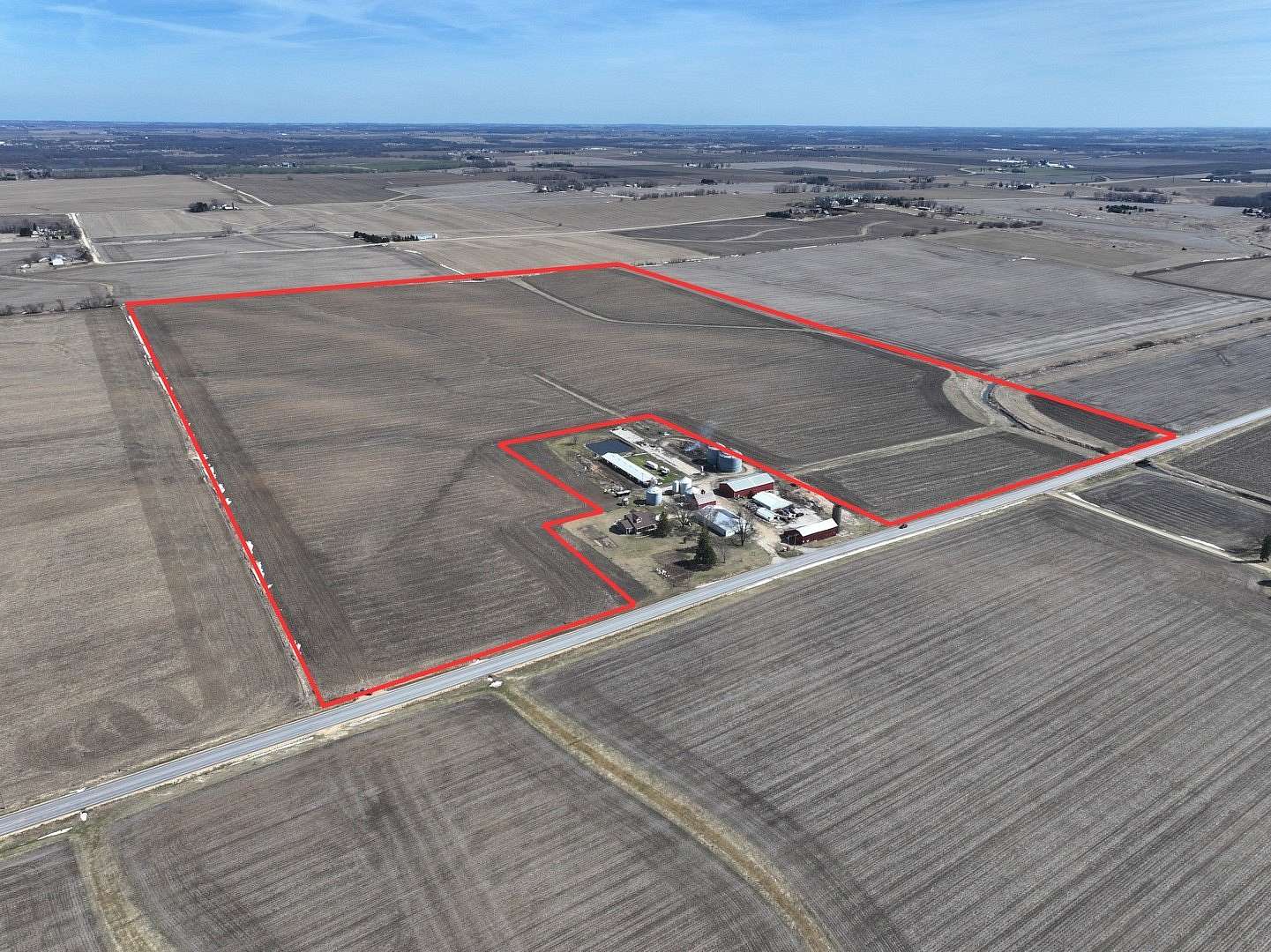 112 Acres of Land for Sale in Kingston, Illinois