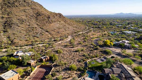 3 Acres of Residential Land for Sale in Scottsdale, Arizona
