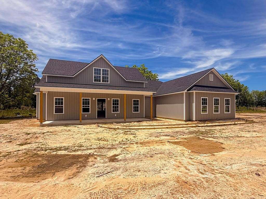 2.27 Acres of Land with Home for Sale in Naylor, Georgia