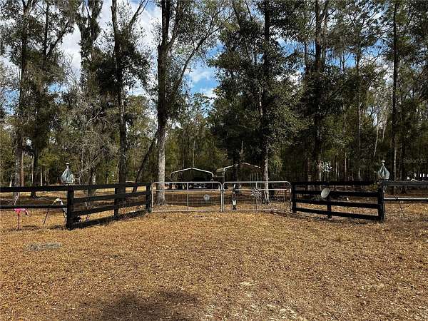 2.33 Acres of Residential Land for Sale in Floral City, Florida