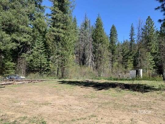 4 Acres of Improved Residential Land for Sale in Hayfork, California