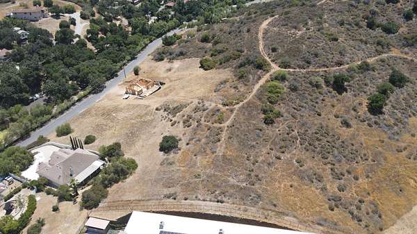 3.26 Acres of Residential Land for Sale in Thousand Oaks, California