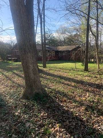 14 Acres of Land with Home for Sale in Lewisburg, Tennessee