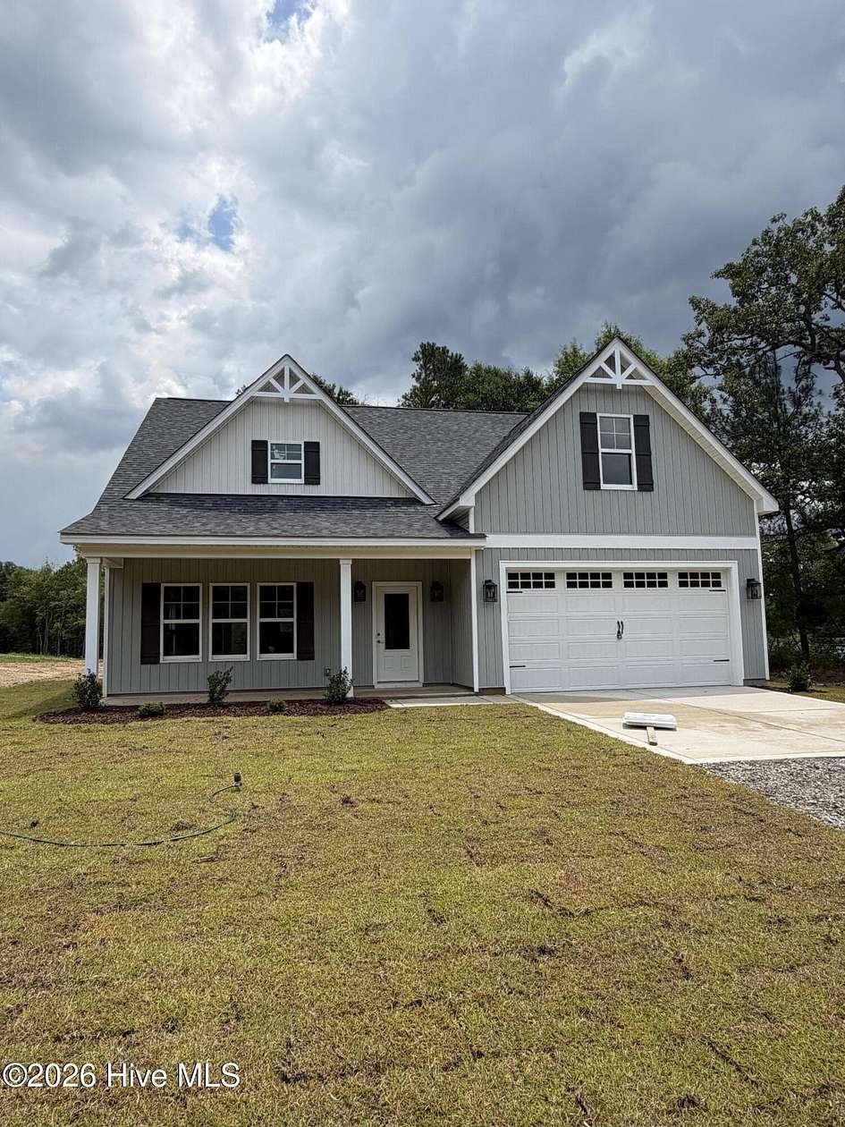1.39 Acres of Land with Home for Sale in Aberdeen, North Carolina