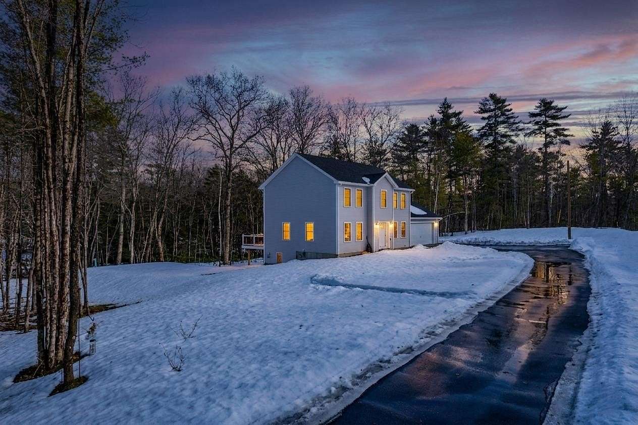 2.47 Acres of Land with Home for Sale in Barnstead, New Hampshire
