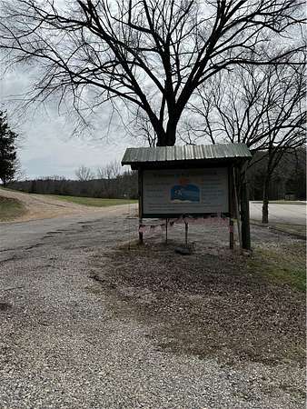 35.9 Acres of Land for Sale in Eureka Springs, Arkansas